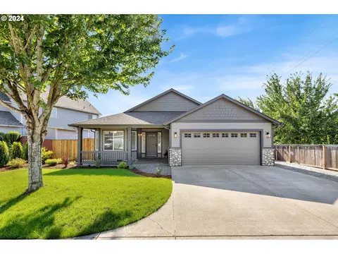 5714 NE 65th Ct, Vancouver, WA 98661