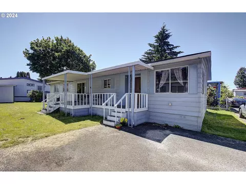 16812 SE 1st St #104, Vancouver, WA 98684