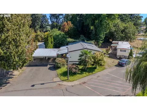 16688 Highway 99e NE #54, Woodburn, OR 97071