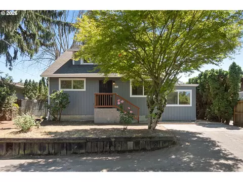 11122 NE Wygant St, Portland, OR 97220