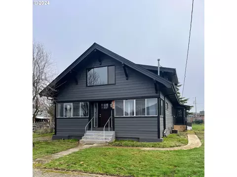 309 S Swiegle Ave, Molalla, OR 97038
