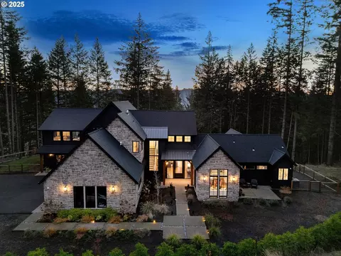 22040 S Wisteria Rd, West Linn, OR 97068