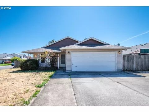 9017 NE 92nd St, Vancouver, WA 98662