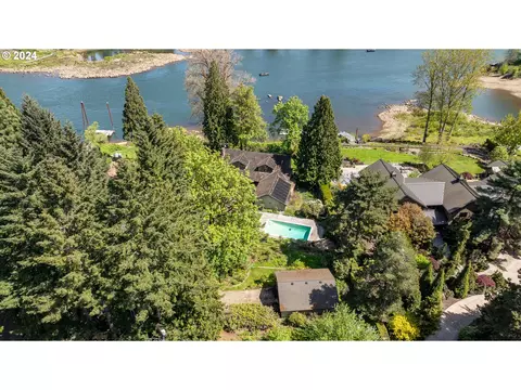 4022 Calaroga Ct, West Linn, OR 97068