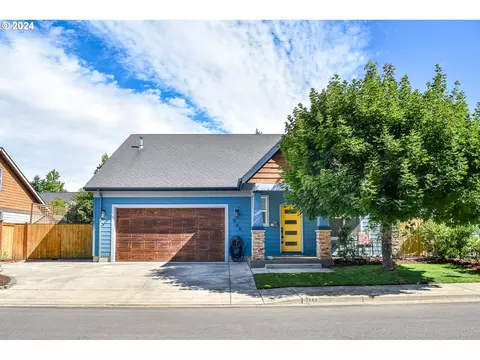 568 Ethan Ct, Springfield, OR 97477