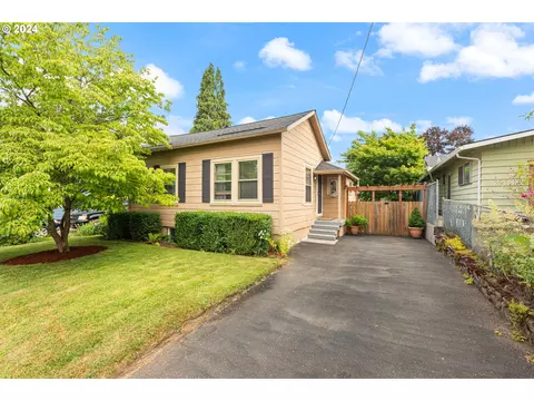 606 W 21st St, Vancouver, WA 98660