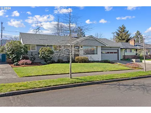 1878 SE 104th Ct, Portland, OR 97216