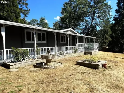 450 Sandra Ct, Canyonville, OR 97417