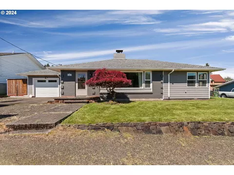 530 SE Conyers St, Clatskanie, OR 97016