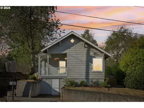 315 NW 15th Ave, Camas, WA 98607