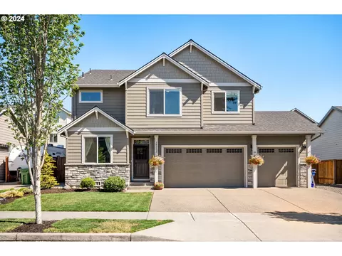 38331 Juniper St, Sandy, OR 97055