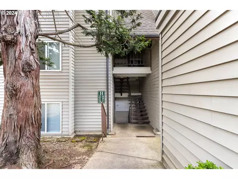 200 SW Florence Ave #H 20, Gresham, OR 97080