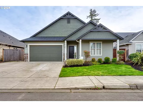 752 SW Nyssa St, Junction City, OR 97448