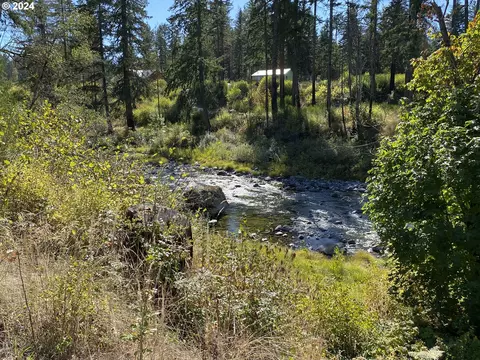 23545 N Fork Rd SE, Lyons, OR 97358