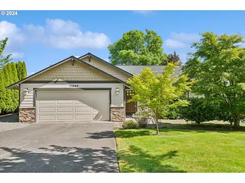 11685 SW Wilkens Ln, Beaverton, OR 97008