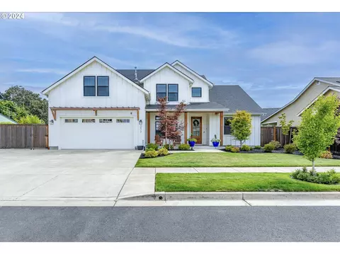 3473 Sterling Woods Dr, Eugene, OR 97408