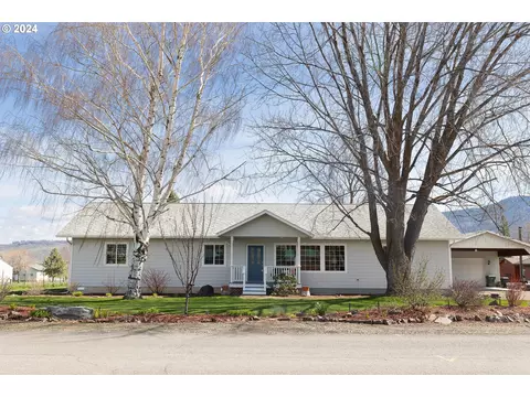 990 Newport Ave, Imbler, OR 97841