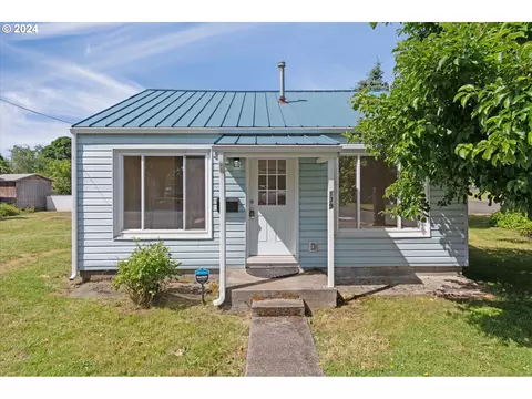 139 N Vernonia Rd, Saint Helens, OR 97051