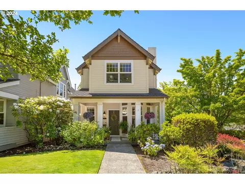 9932 NW Durrett St, Portland, OR 97229