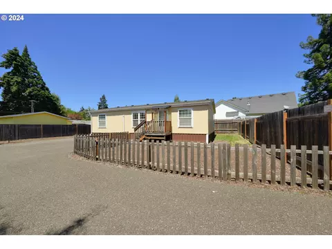 2891 Ava St, Eugene, OR 97404