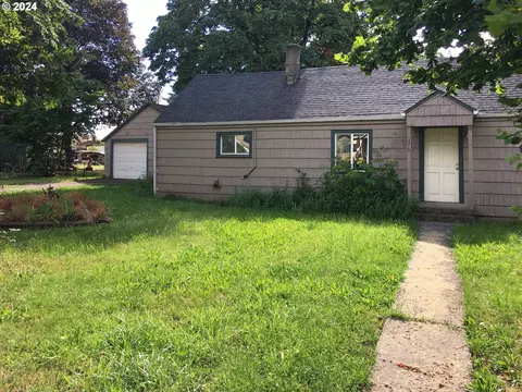176 Aberdeen St, Eugene, OR 97401