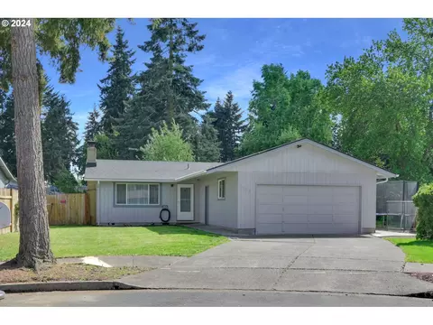 1320 Chase St, Eugene, OR 97402