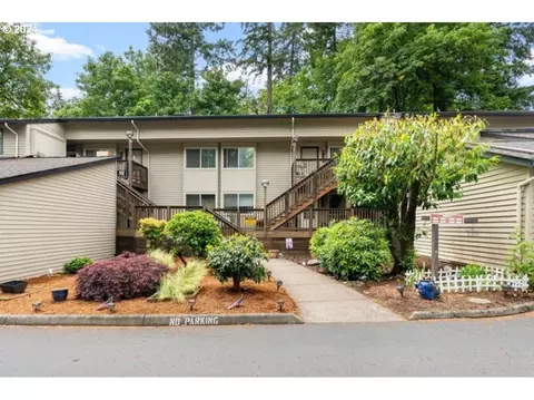 14894 SW 109th Ave, Portland, OR 97224