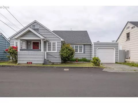 540 Irvine Pl, Seaside, OR 97138