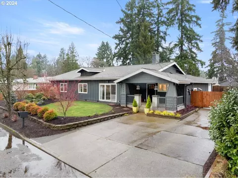 5995 Shakespeare St, Lake Oswego, OR 97035