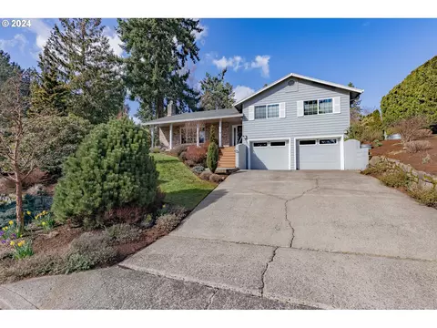 9502 SE 13th St, Vancouver, WA 98664