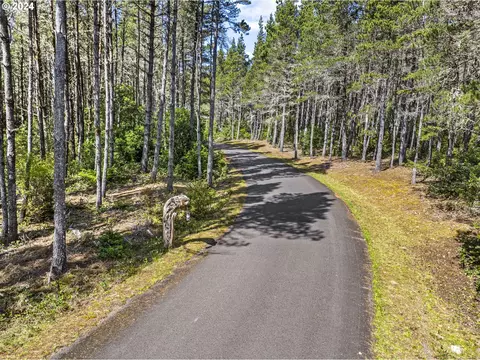 0 I St, Ocean Park, WA 98640