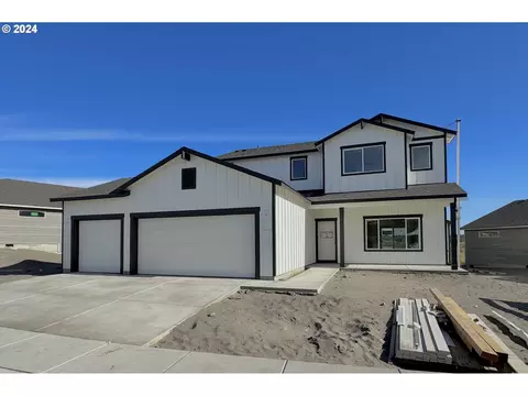 1686 NE 8th Pl, Hermiston, OR 97838