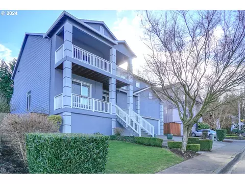 17605 NE 38th Way, Vancouver, WA 98682
