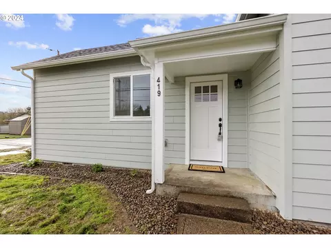 419 SE Nursery Ave, Amity, OR 97101