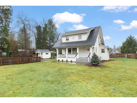 201 E Jones St, Yacolt, WA 98675