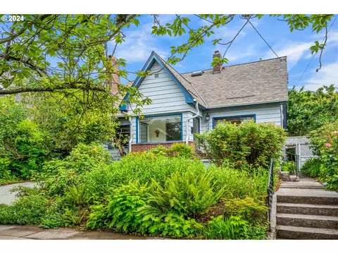 3947 SE Main St, Portland, OR 97214