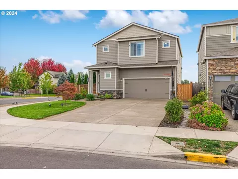 1940 NW 21st St, Mcminnville, OR 97128