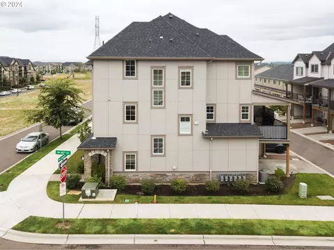 16052 NW Pristine Ln, Portland, OR 97229