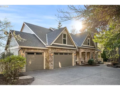 9045 NW Murdock St, Portland, OR 97229