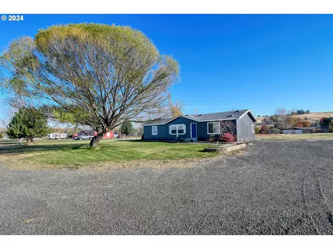 71323 Morton Dr, Pendleton, OR 97801