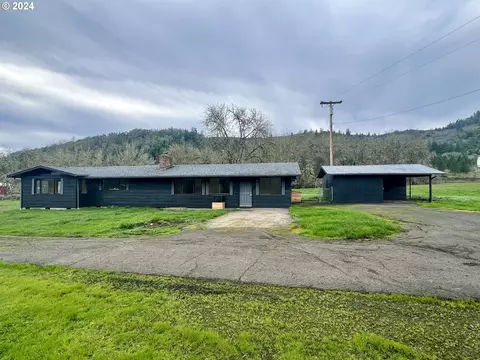 7880 N Umpqua Hwy, Roseburg, OR 97470