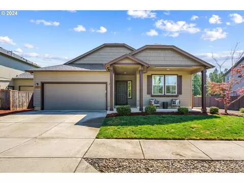 957 S 55th St, Springfield, OR 97478 photo 1