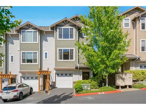 330 NW 116th Ave #107, Portland, OR 97229