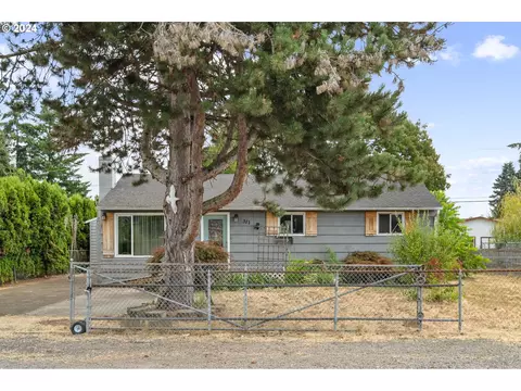 311 SE 103rd Ave, Vancouver, WA 98660
