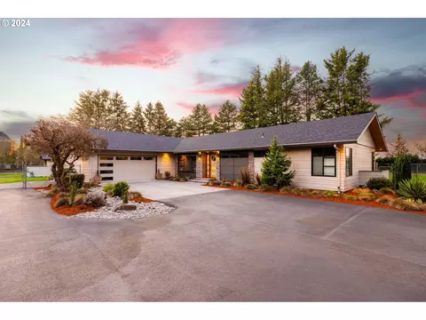 1017 SE Single Tree Dr, Vancouver, WA 98683