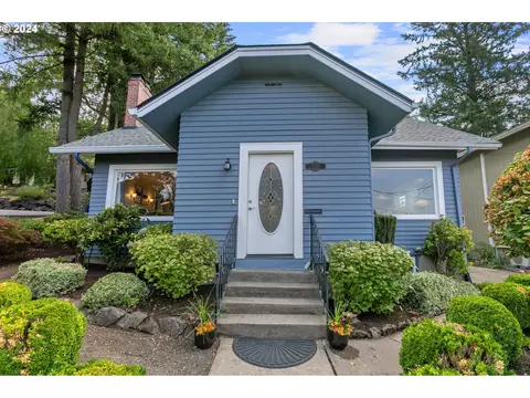 7204 SW 33rd Ave, Portland, OR 97219