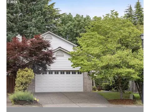 16352 SW 107th Ct, Portland, OR 97224