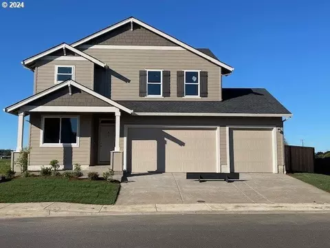 2498 W 15th Ave, Junction City, OR 97448