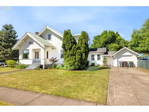 189 S Grant St, Canby, OR 97013