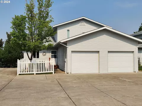 2009 Gekeler Ln #5, La Grande, OR 97850
